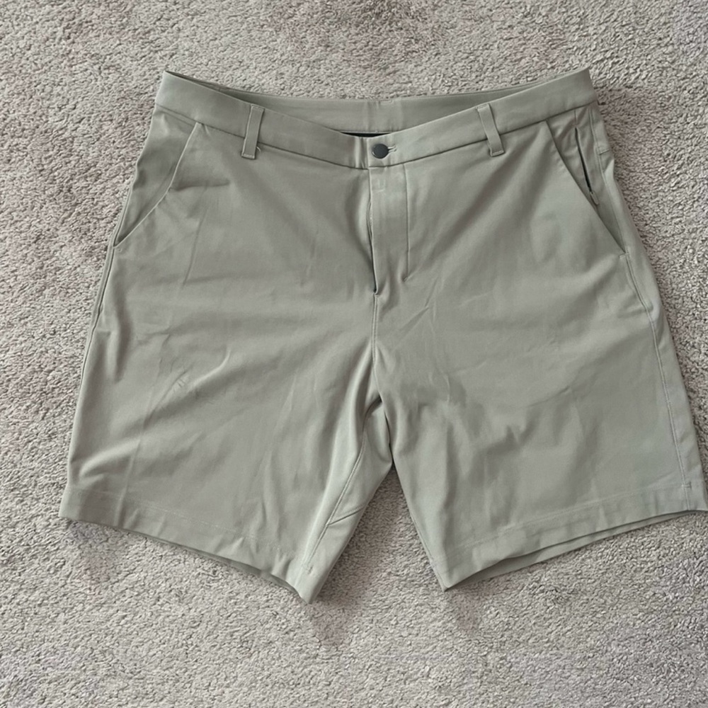 Lululemon Commission Short